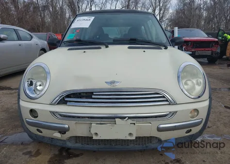 2004 Mini Cooper из США, поврежденный, VIN WMWRC33494TJ61382